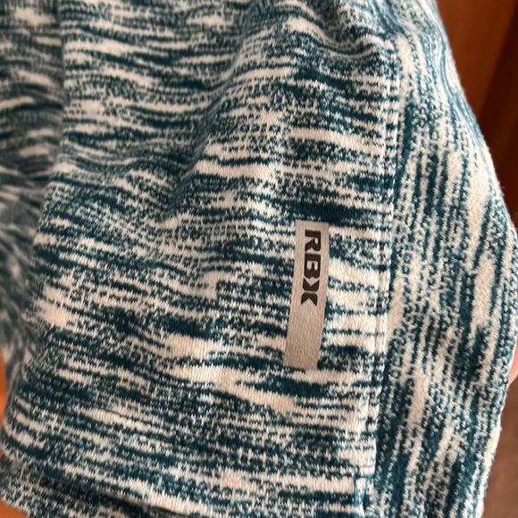 Reebox Performance Long Sleeve - Picture 7 of 9